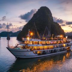 Alisa Cruise Halong