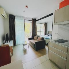 38Nice room phuket town near Shopping Malls and Naka night market