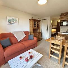 Studio calme avec parking, vue montagnes, Demi-Quartier - FR-1-597-196