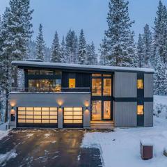 Creekside Retreat - Near Palisades Tahoe