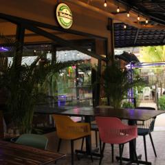 Summer Club2 Hostel and Cafe Aonang