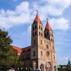 7 Days Premium Qingdao Keji Street Taishan Road Metro Station