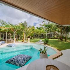4BR Villa for Families - 5 Min to Thomas Beach