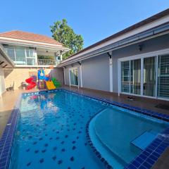 Sun Poolvilla Bangsaray