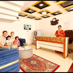 Hotel S - City Premium Near Mahakaleshwar jyotilinga Temple# Railway station ,Fully Air conditioned Rooms And Spacious, with Wifi And Parking, , BEST HOTEL IN UJJAIN