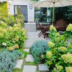 Apartmán v záhrade