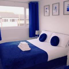 Spacious 3-Bed Near New Cross Hospital WV10