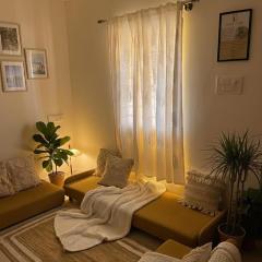 Casa Yume Bloom - Cosy Boho Studio in HSR Layout