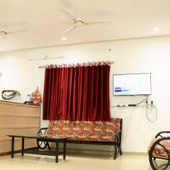 Paresh Holiday Resort