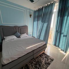 The White Lotus Homestay