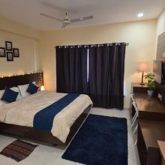 Hotel Velvet Stay Near DLF Cyber City