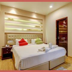 Hotel Budget Kashika G House Near Kashi Vishwanath Temple - Dashashwamedh Ghat - Room Service & Free Wi-fi Facilities # Spacious and Fully Air Conditioned Rooms - Best Guest House In Varanasi