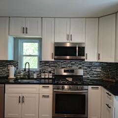 Historic Comfortable Prince George's Home