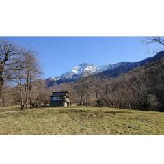 Rustico Prato Grande con vista lago