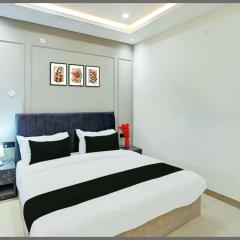 The Broadway- Annecy Inn Near Mall Road with -Wi-Fi -Restaurant -Premium & Deluxe Rooms Prime Location - Best Top Rated Hotel In Darjeeling