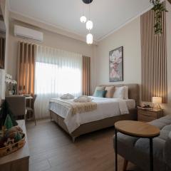 Tiny Haven, Modern Comfort Cozy Living