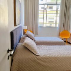 COPACABANA - ÓTIMA LOCALIZAÇÃO