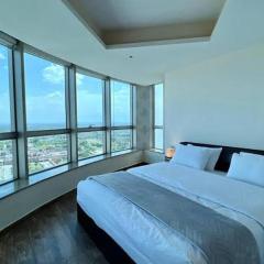 The Panoramic Centauras