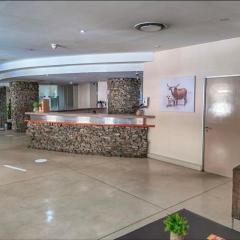 Cozy, simple and affordable Mapungubwe