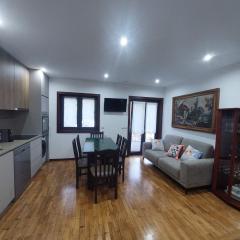 Casa Mucha - Rés do Chão e Andar