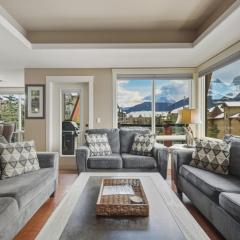 Sunset Ridge - Luxurious Corner Condo - Spectacular Mt Views with open Pool!