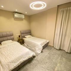 شقة غرفتين فرش جديد في بيفرلي هيلز الشيخ زايد مصر Two-bedroom apartment with new furniture in Beverly Hills Sheikh Zayed Egypt