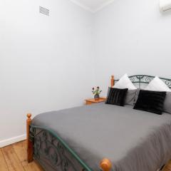 Woodstock Corner - Newly renovated slick and modern loft apartments