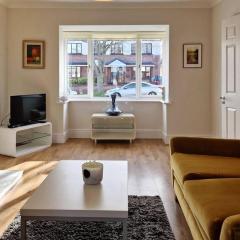 2 minute walk to LUAS (tram)