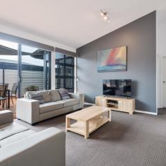 Plantation - 3BR Modern Family Friendly Apartment Huskisson Main Street By Nautilus Apartments Jervis Bay