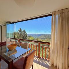 Natureza e vista incrível, a passos do L A G O N E G R O!