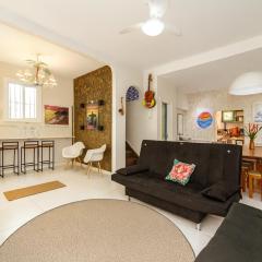 Casa de Vila em Copacabana - Segurança e Conforto Perto da Praia e Metrô