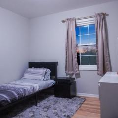 Jacuzzi Cul de Sac Home