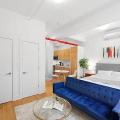 517 - 44C Beautifully Renovated Studio in Prime Manhattan
