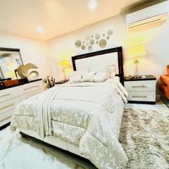 Kapeview Luxury Collections - Elmont Unit