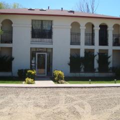 Tavaresinn Bed and Breakfast