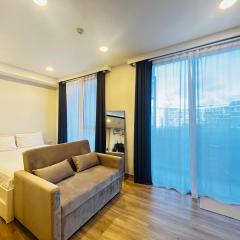 Cozy studio 1 bdr Golf view