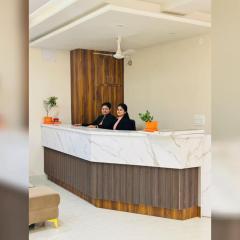 Hotel O V K Guest House