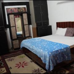 Shree Bihari ji Dham