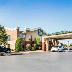 Quality Suites Paducah I-24