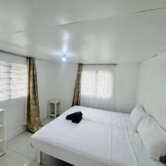 Private Double Room - Tonga Coral Cottage