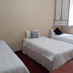 3 bedroom at 46 Clark lodge