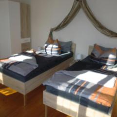 NEU! Ferienwohnung Schubert Weimar