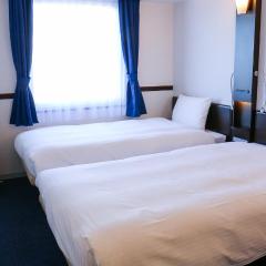 Toyoko Inn Shin-osaka Higashi-mikuni Ekimae