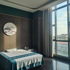 Lan Ting massage hotel