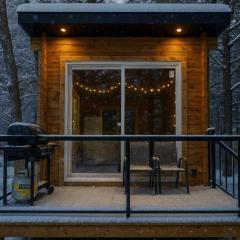 1-bedroom Unique Eco Log Cabins in Parry Sound #101