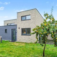 Holiday Home Seezeit by Interhome