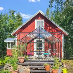 Holiday Home Den lilla röda stugan by Interhome