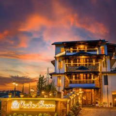 Yecha House - Mountain & Lake View Retreat, Bhimtal