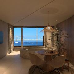 루미에르 디럭스 오션뷰 더블룸 02