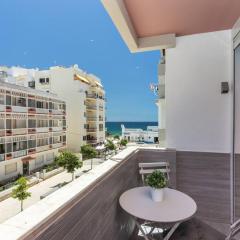 Luxury Beach Apartment at Armação de Pêra